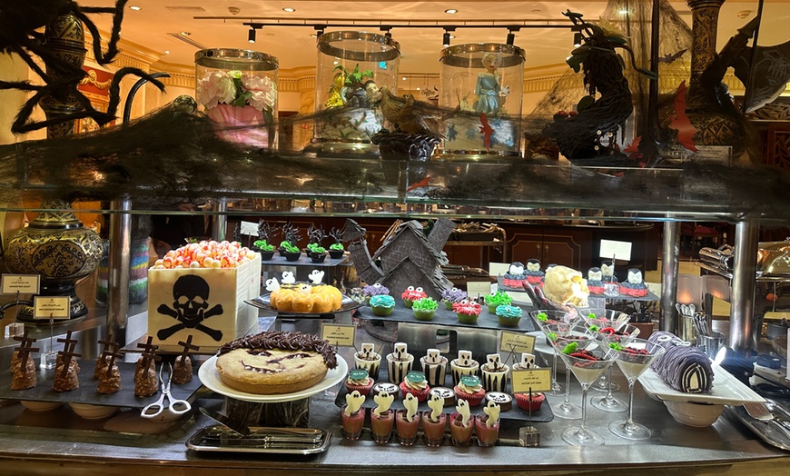 Image 15: National Day Lunch Buffet w/ Beverages for 1 Child / 1, 2, or 4 Adults