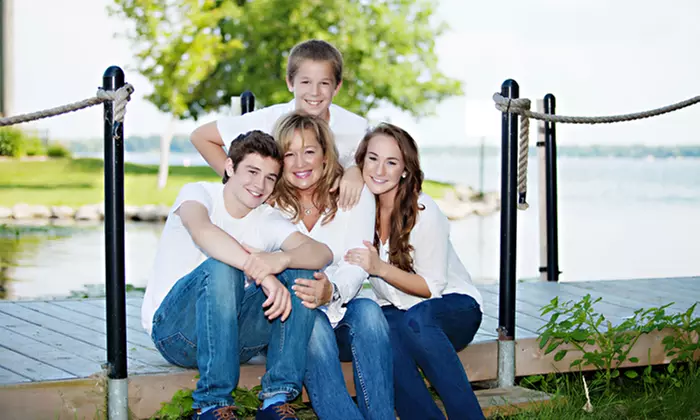 60-Minute In-Studio or On-Location Photo Shoot for Up to 6 People from Kemmetmueller Photography (Up to 88% Off) - Primary Image