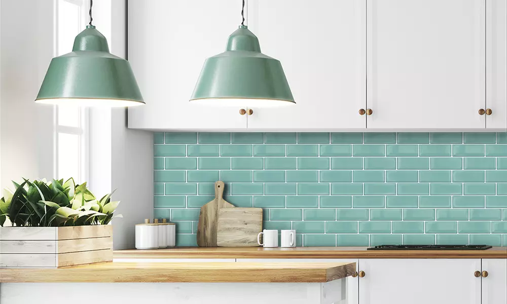 6er-Pack selbstklebende Badezimmer- oder Küchenfliesen-Aufkleber in 3D-Look und in Modell nach Wahl - Primary Image