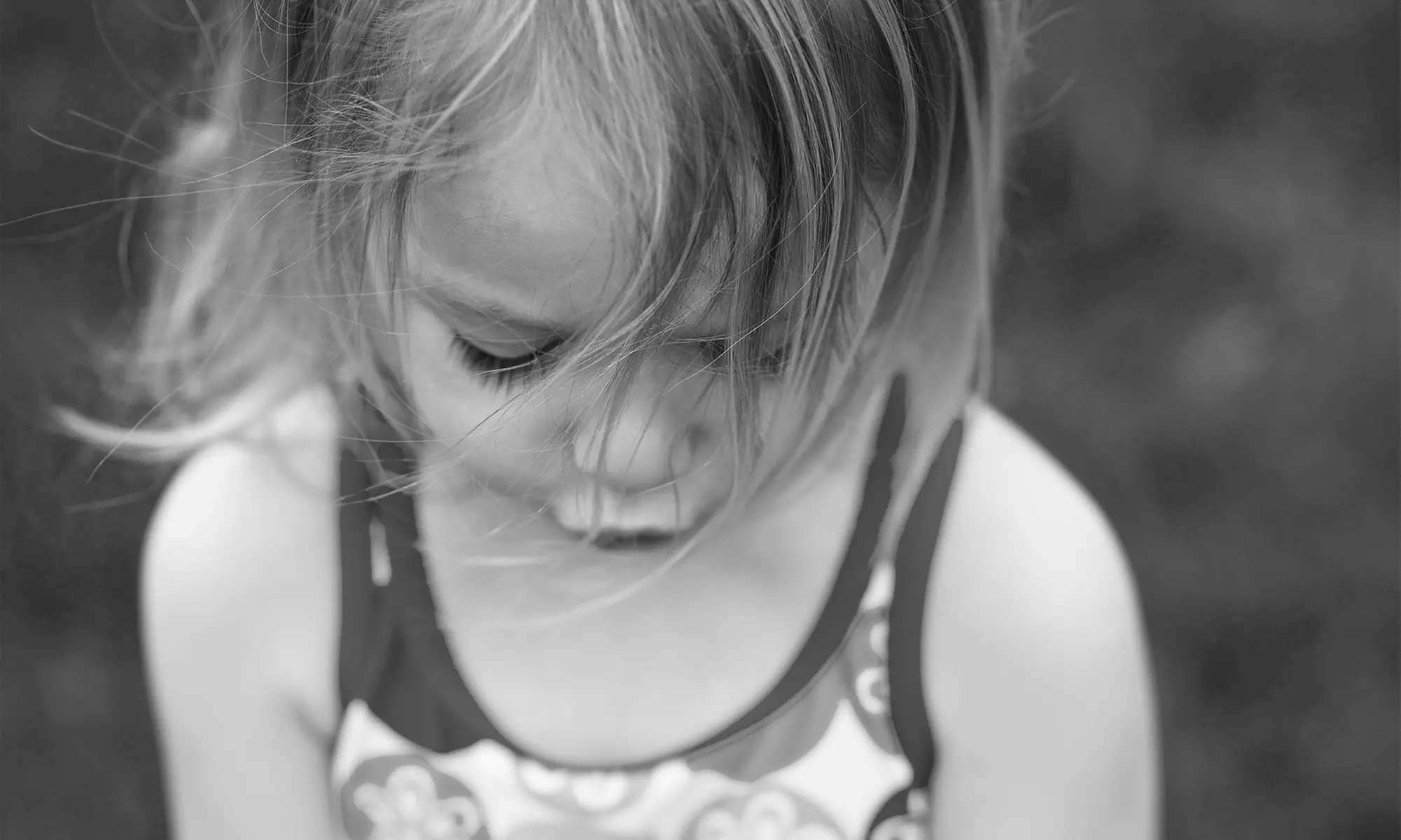 On-Location Standard or Family Photo Shoot with Digital Images from Q Life Photography (Up to 70% Off) - Primary Image