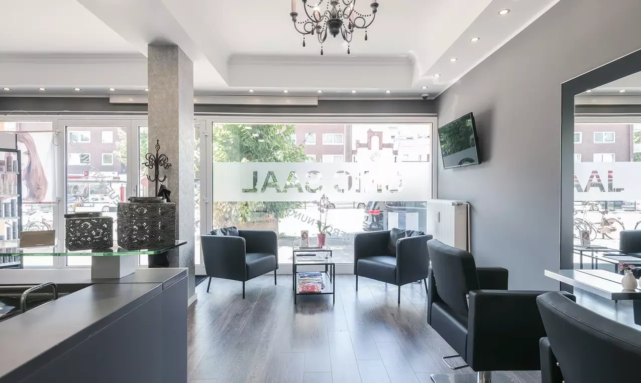 Waschen, Schneiden & Föhnen für Herren, Damen & Kinder - für 1 Person