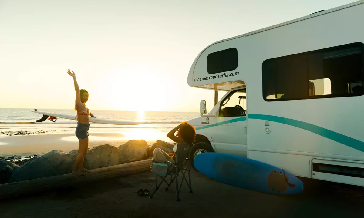 Descuento de 120 € en alquiler de cámper o autocaravana con Roadsurfer