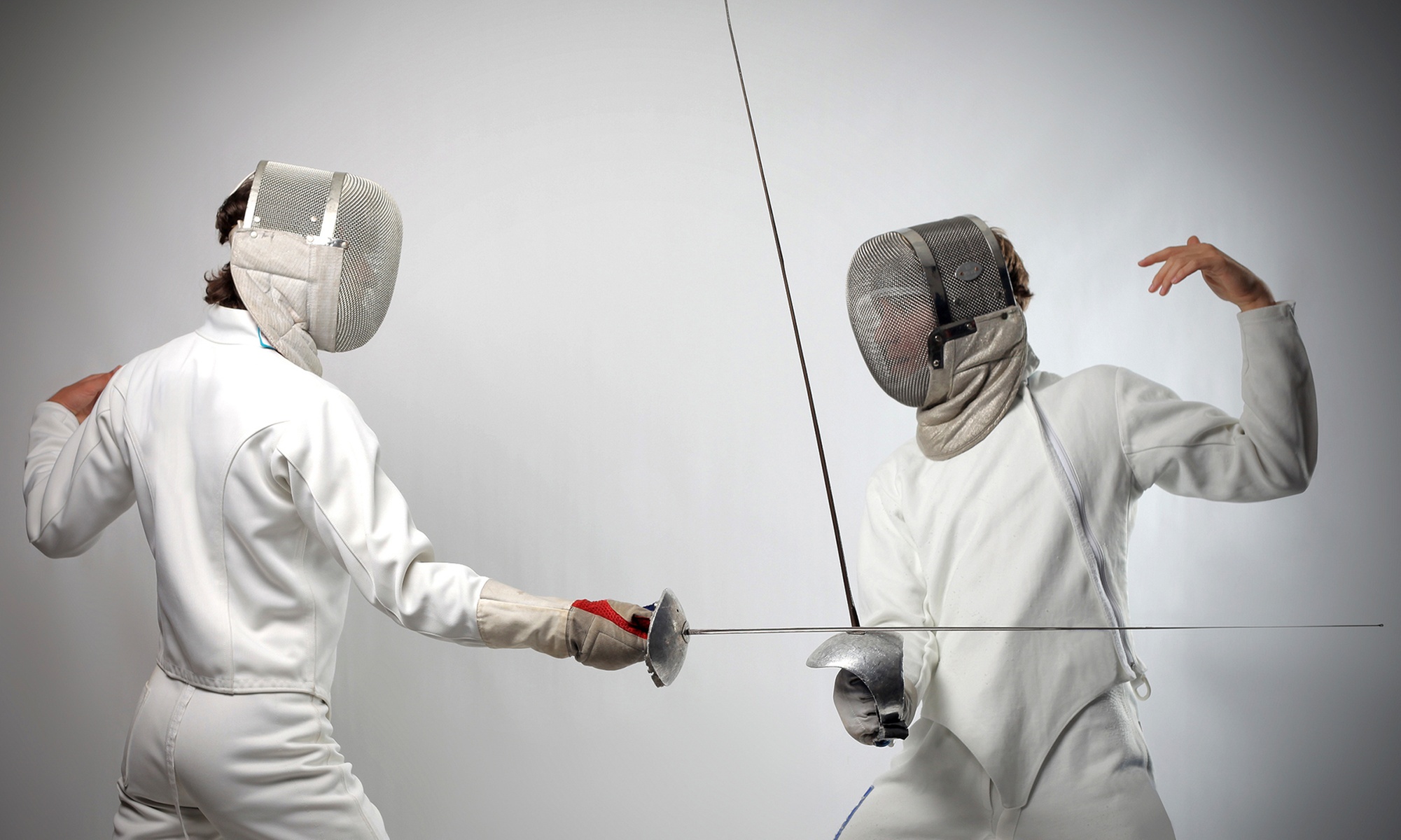 Master Olympic Fencing Techniques with 5 or 10 Classes