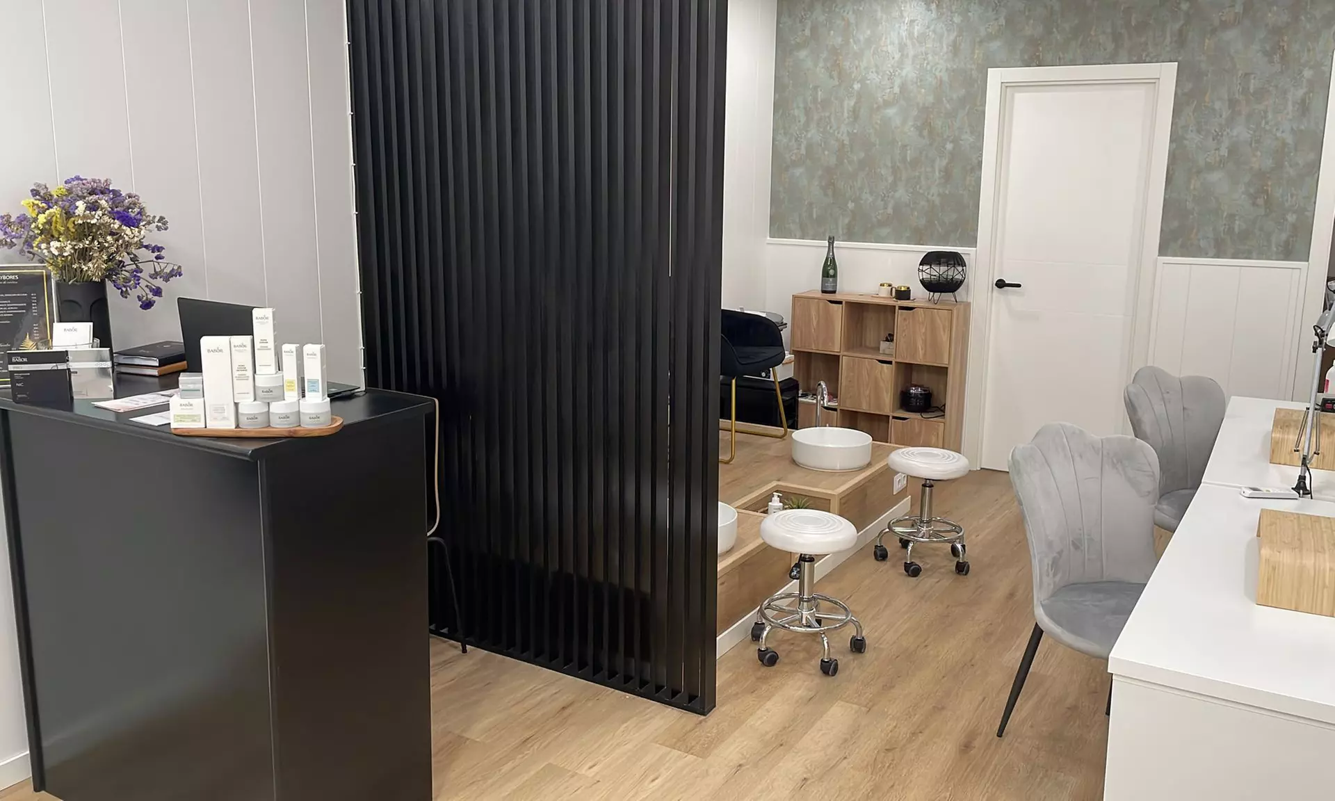 Renueva tu piel: limpieza facial profunda con tratamientos a elegir