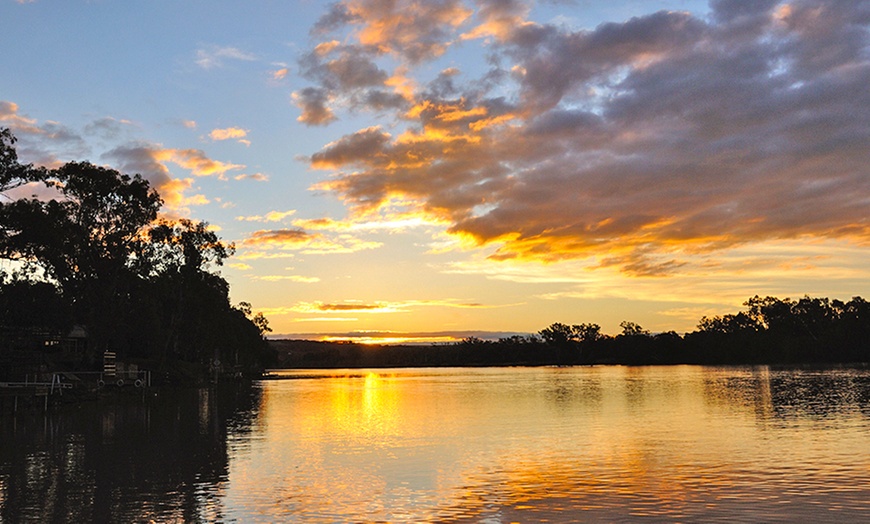 Image 3: River Murray: 3N Houseboat for 10