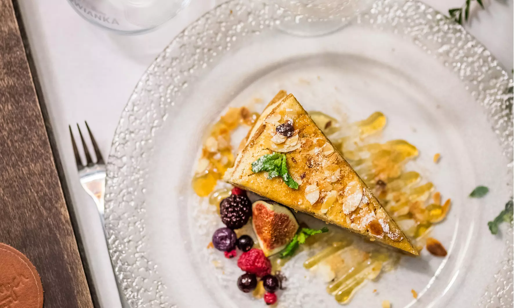 3-daniowa uczta dla dwojga w rustykalnym klimacie