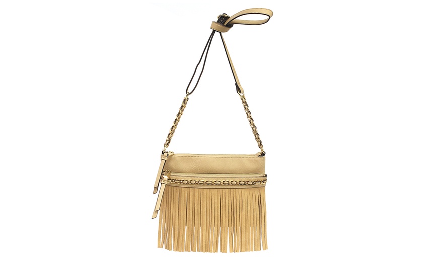 Jessica simpson 2025 fringe purse