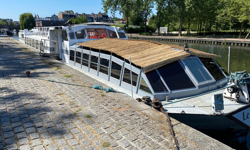 Image 2: Menu et croisière avec Bateau-Restaurant Le Picardie