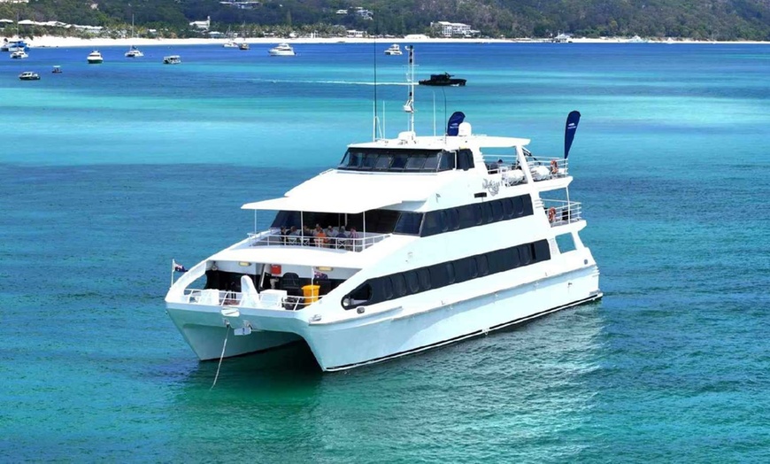 Image 1: Sat or Sun Luxury Sunset Cruise w/ Soft Drink, Sparkling, Wine or Beer