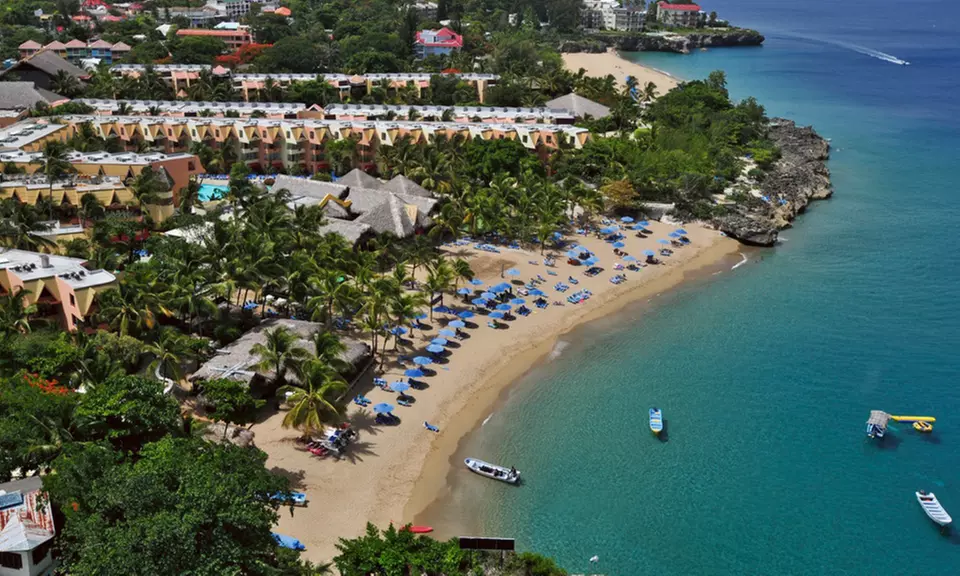 ✈ 3- or 5-Night All-Inclusive Hotel Riu Jalisco. Price is per Person, Based on Two Guests per Room.  - Primary Image