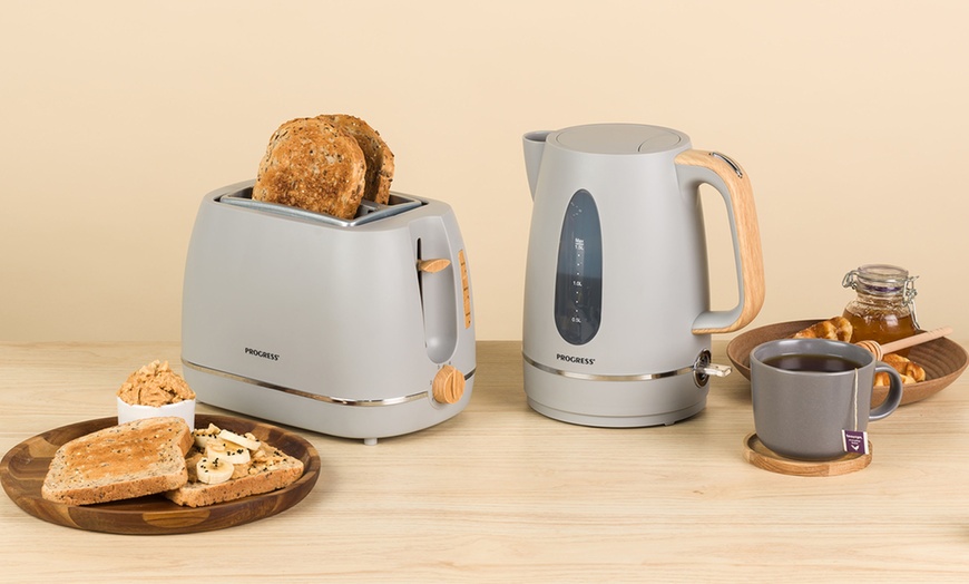 Image 14: Kettle, Toaster and Coffee Maker