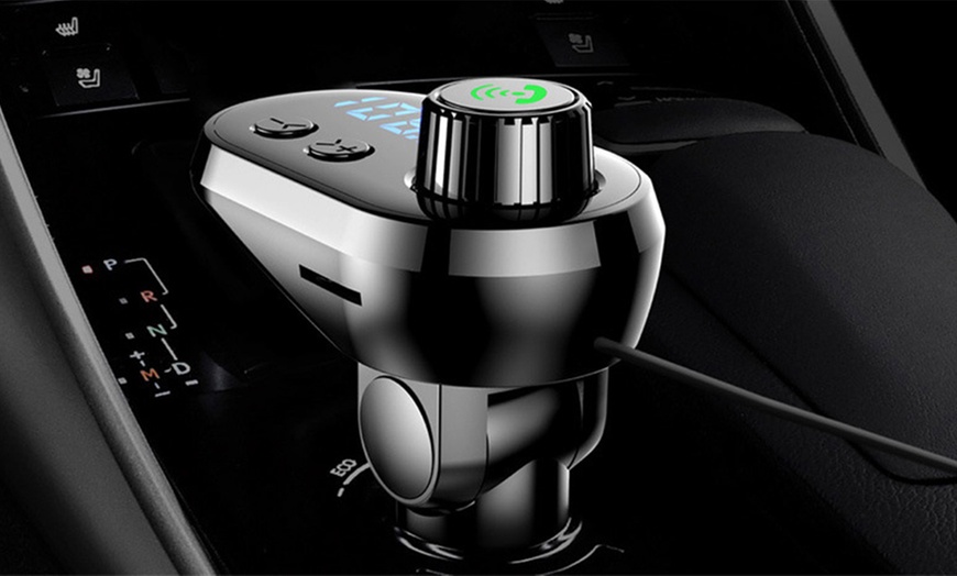 Image 6: Bluetooth FM Transmitter Car Kit