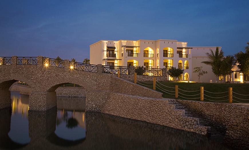 Image 5: 5-star Salalah Rotana Resort stay