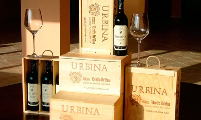 Visita guiada a la bodega y cata de vinos en Bodegas Urbina