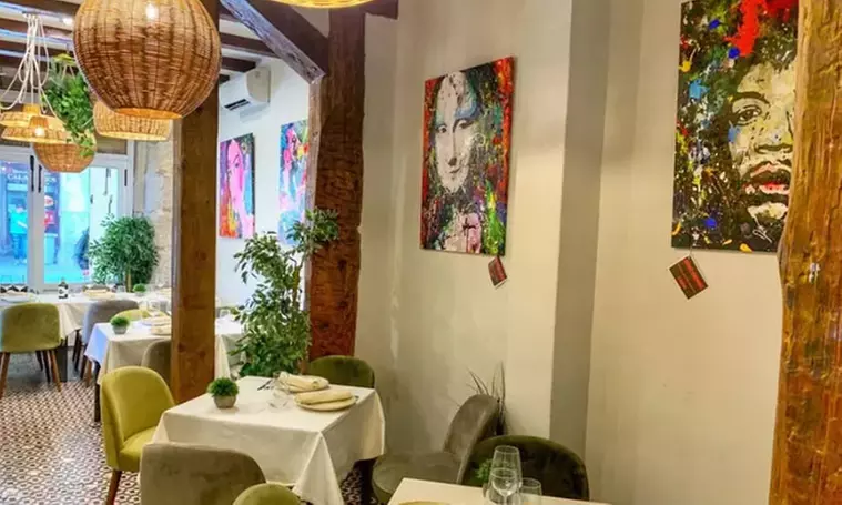 Cocina tradicional española para 2 personas en Restaurante Arrabal