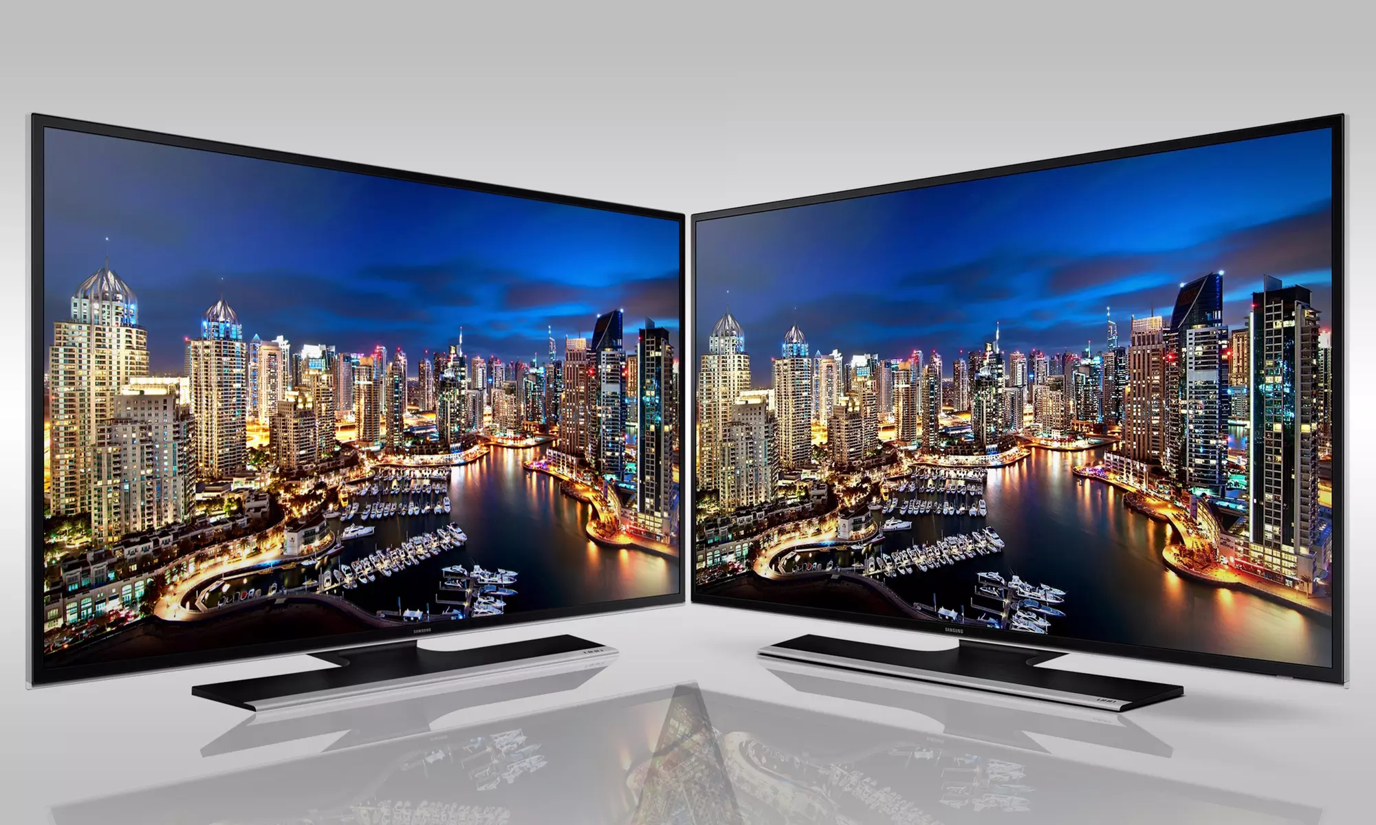 Samsung 40" 120Hz 2160p 4K Ultra HD Smart LED HDTV - Primary Image