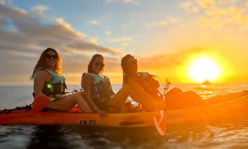 Image 2: Experiencia en Kayak para 1 o 2 personas en La Caleta Adventures