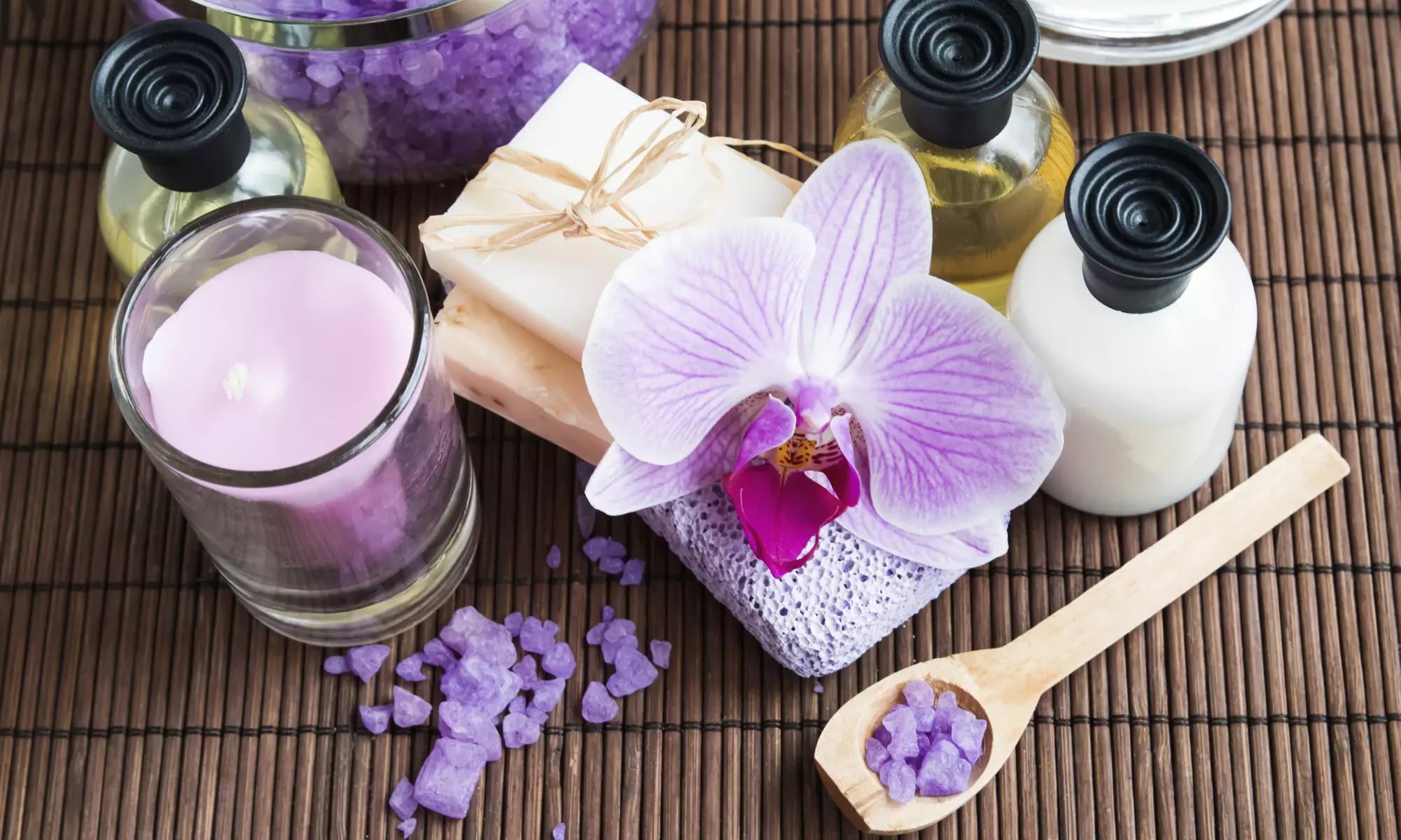 90-Minute Full-Body Massage and Facial from Cloud Nine Massage (50% Off) - Primary Image