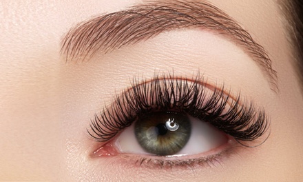 One Full Set of Xtreme Lash Eyelash Extensions (20 to 25 lashes) - Simveda Beauty