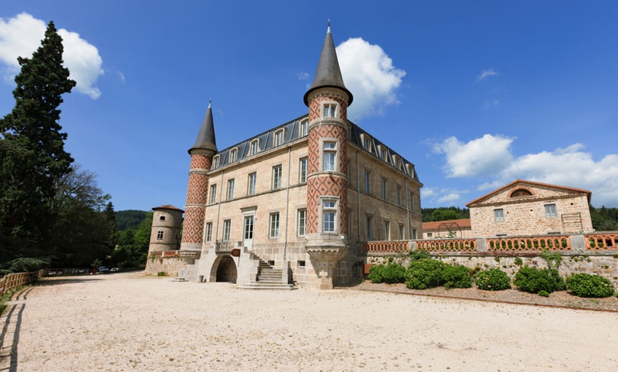 Image 20: LOIRE | Marols - Chateau De Valinches 