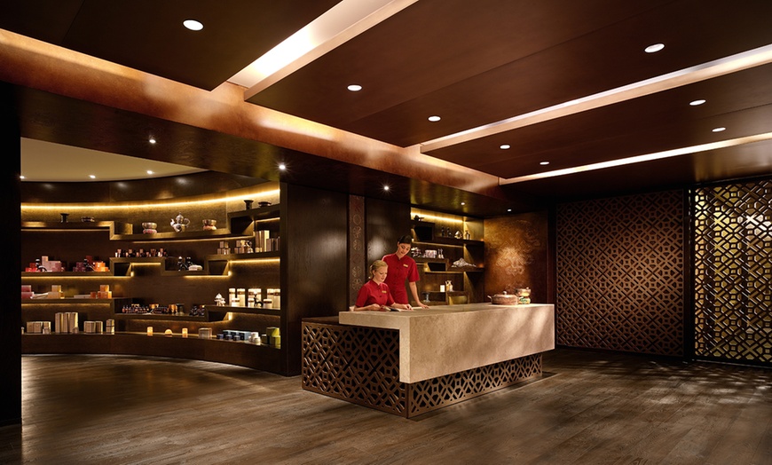 Image 2: Chi Spa Shangri-La Hotel Sydney, Relax with Exclusive Spa Packages 