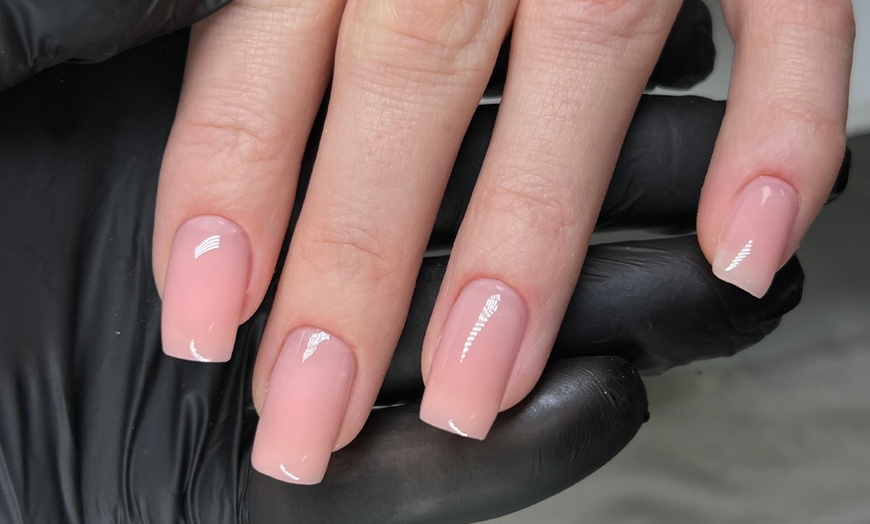 Image 2: Luxurious Spa Mani-Pedi Experience with Gel Polish!