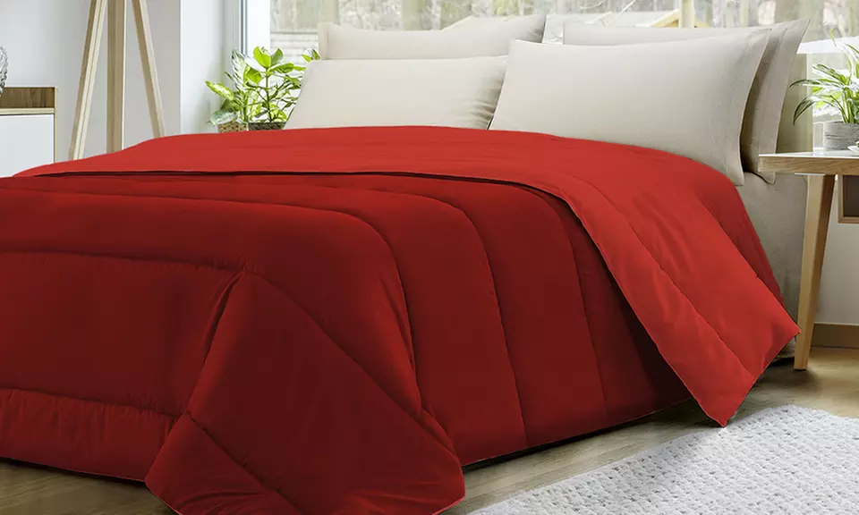 Italiaanse dubbelzijdige microvezel quilt in maat en kleur naar keuze - Primary Image