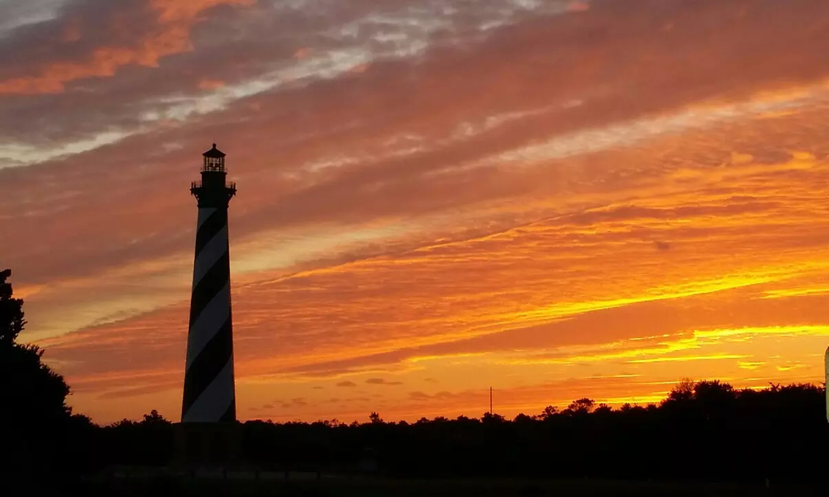 Stay at The Breakwater Inn on Outer Banks, NC. Dates into June. - Second Medium