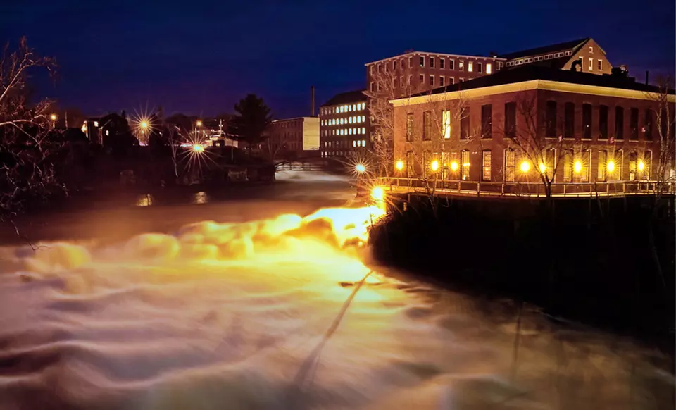 1-Night Stay for Two with Dining Credit and Gift Bag at The Common Man Inn Claremont in Claremont, NH - Primary Image