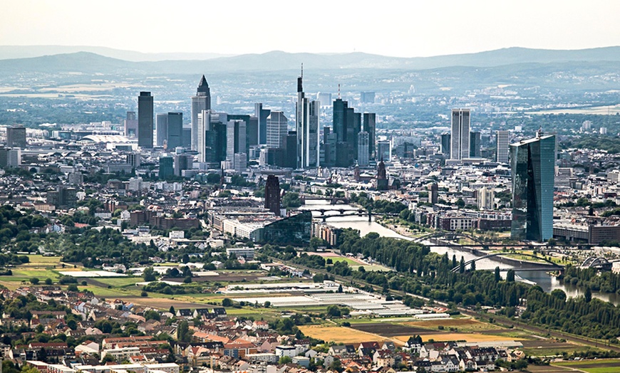 Image 4: Helikopter-Rundflug