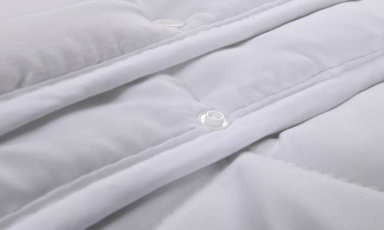 Couette 4 saisons en microfibre