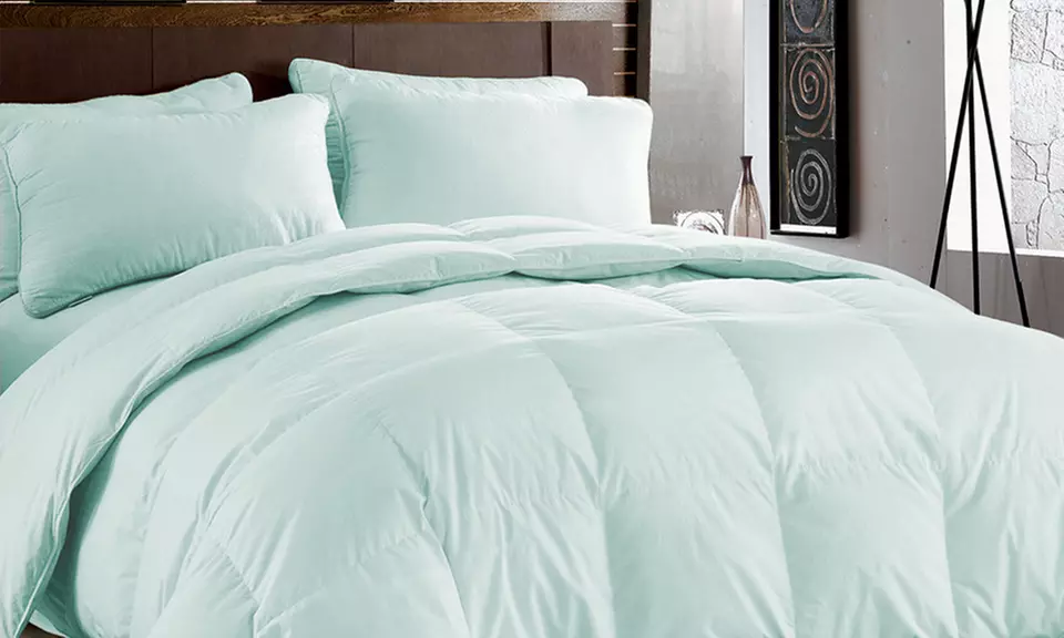 Luxurious Hypoallergenic Organic Bamboo Comforter - Second Medium