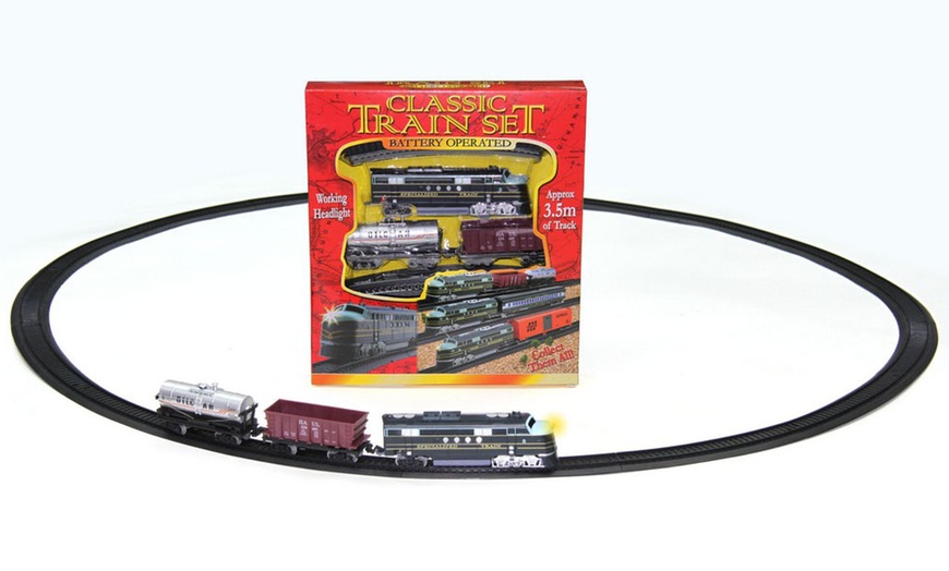 Image 2: Classic Toy Train Set
