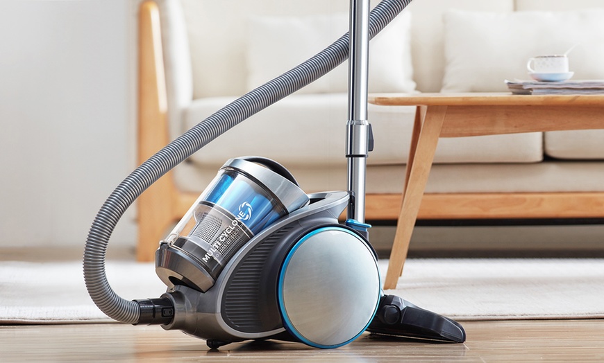 Image 10: Swan Bagless Vacuum Cleaners