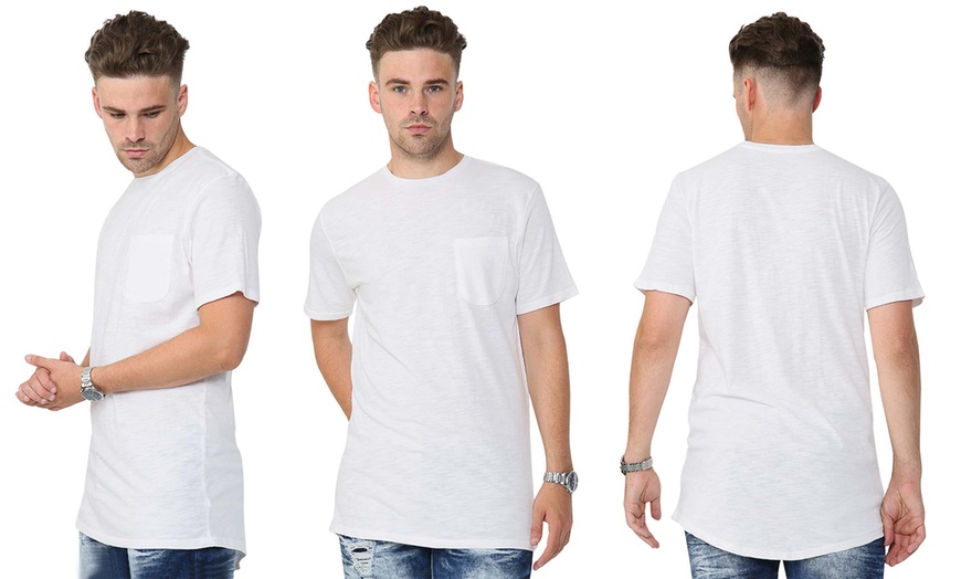 Image 7: One-, Three- or Seven-Pack of Men's Plain Textured Long T-Shirt