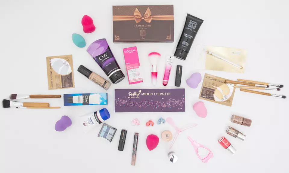 2, 4, 6, 8 oder 10 Kosmetikprodukte für den Weinachtsstrumpf nach Zufallsprinzip - Primary Image