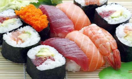 Menu Sushi da 40 o 80 pezzi, per 2 o 4 persone, al ristorante Aiko (sconto 70%)