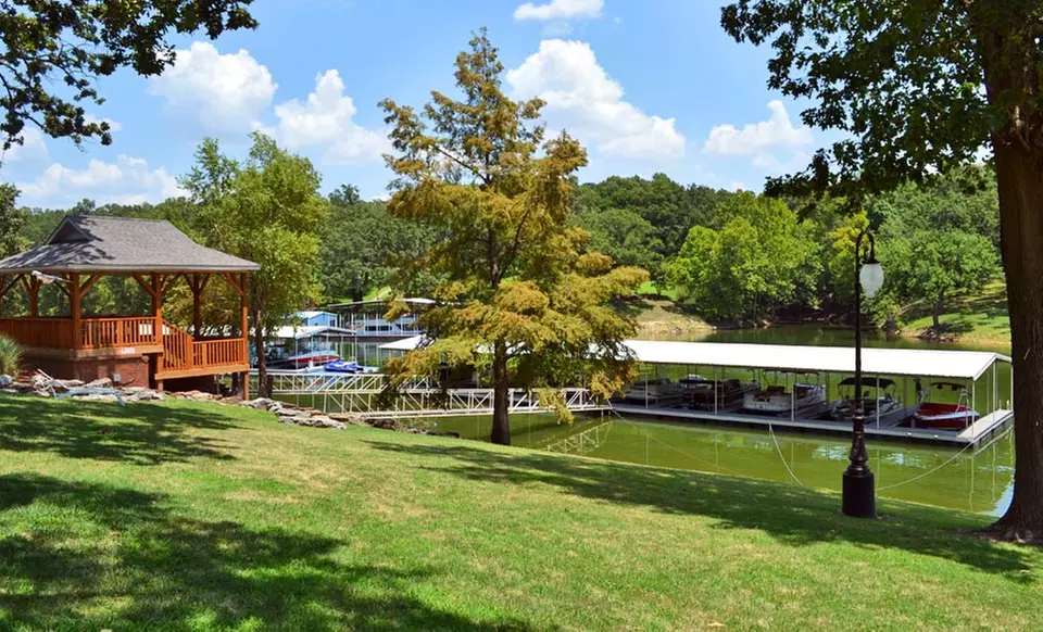 1- or 2-Night Stay for Two with Optional Chocolates and Champagne at Candlewyck Cove Resort in Grove, OK - Primary Image