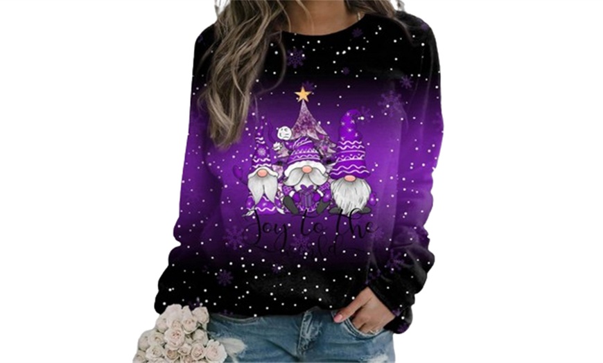 Image 6: Womens Christmas Gnome Sweatshirt