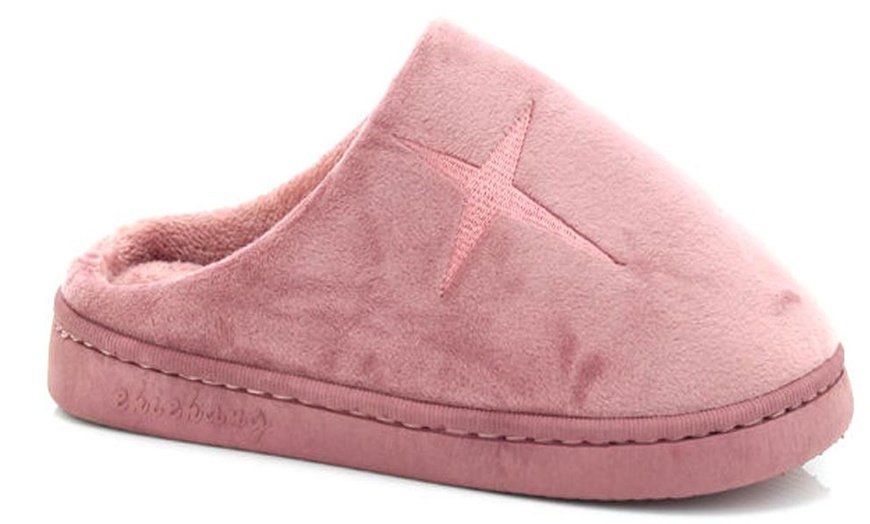 Image 4: Women's Fluffy Slippers