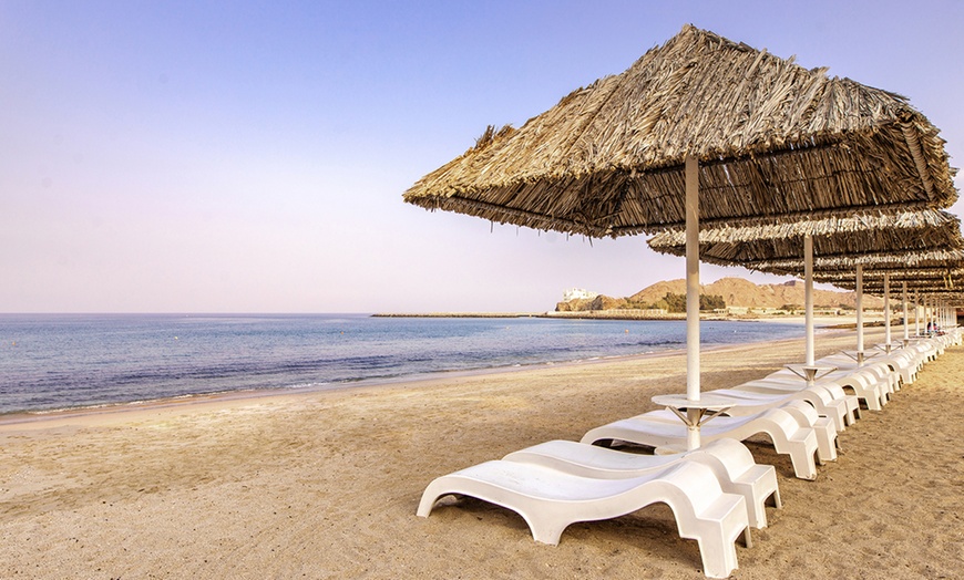 Image 18: Fujairah: 1-Night 4* Stay with Breakfast 