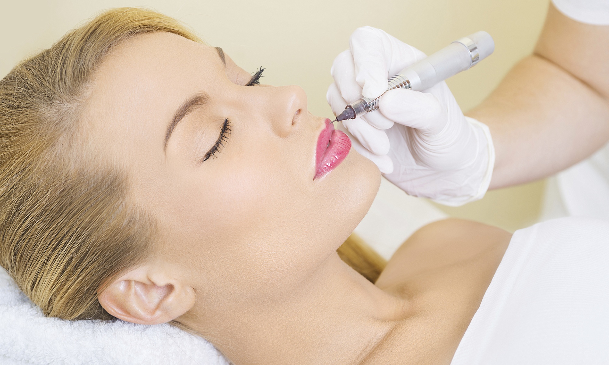 Up to 51% Off Permanent Makeup at Forouz Beauty