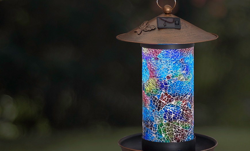 Image 8: LED Solar Hanging Bird Feeder