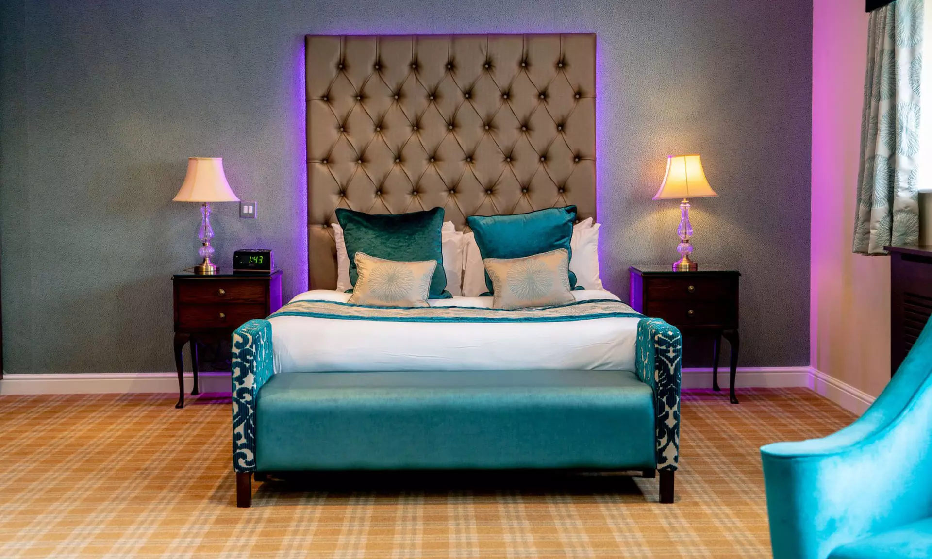 West Yorkshire Escape: Luxurious Stay for 2 with Breakfast & Dinner