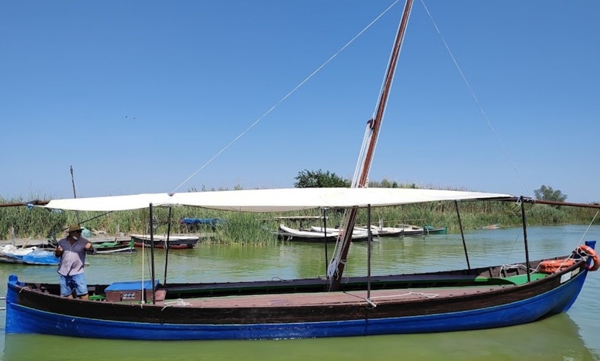 Image 13: ¡Descubre la magia de la Albufera en barca!