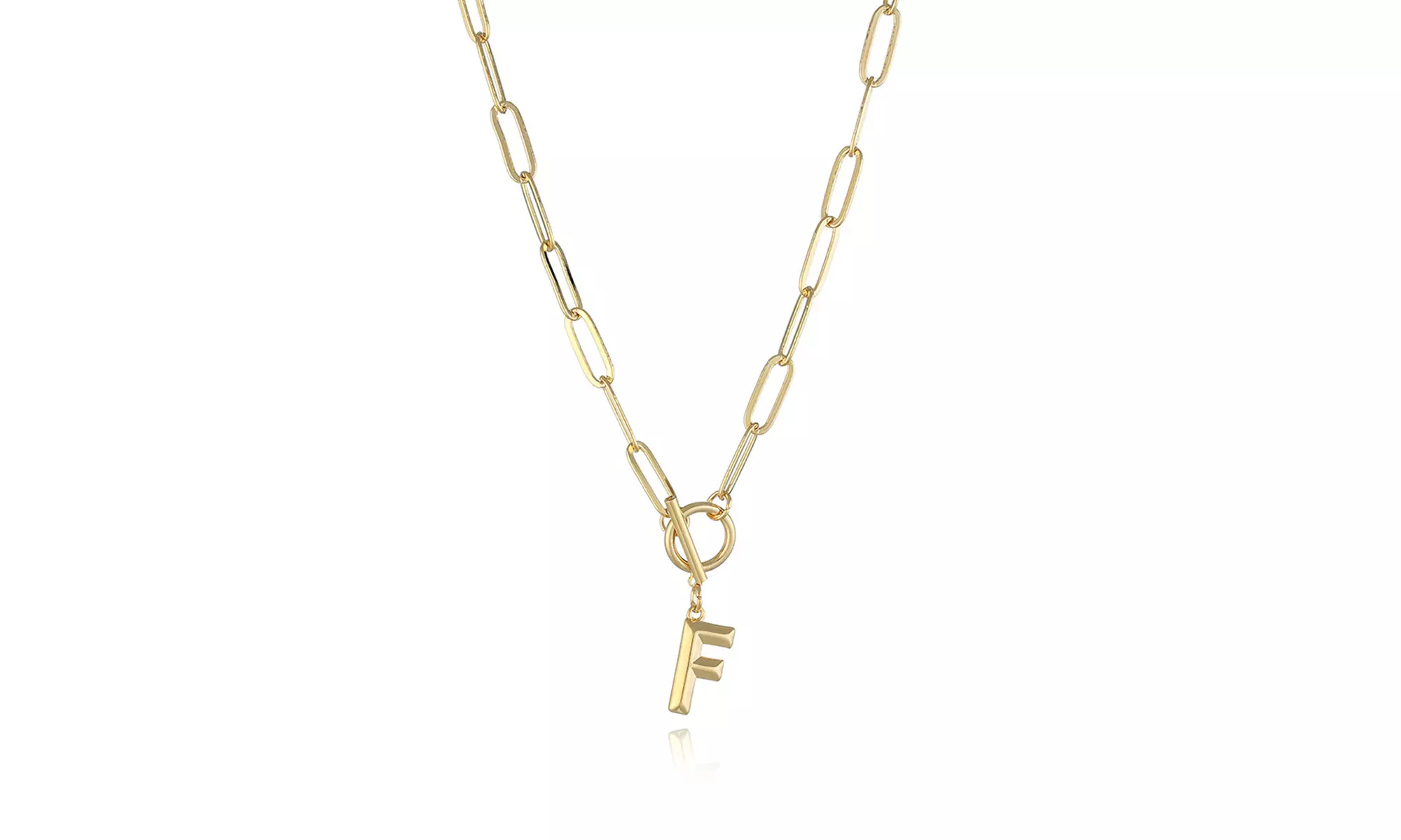 Collier avec pendentif initiale