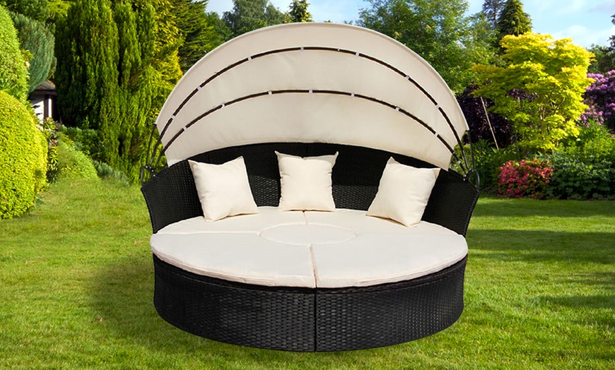 Image 5: Rattan Garden Daybed