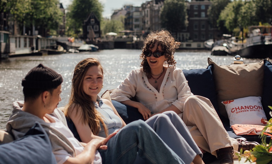 Image 14: Beleef een privé boottocht door de betoverende grachten van Amsterdam