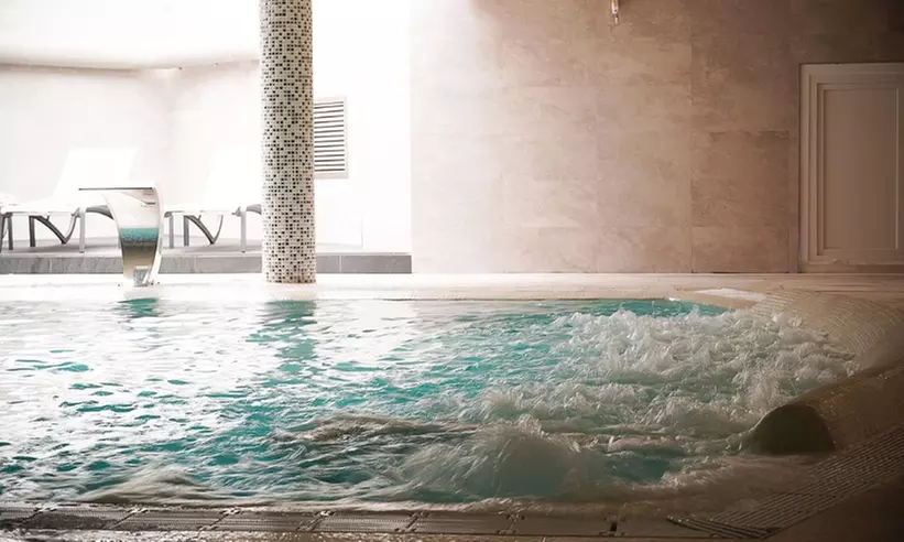 Circuito de spa con opción a masaje relax  para 2 personas