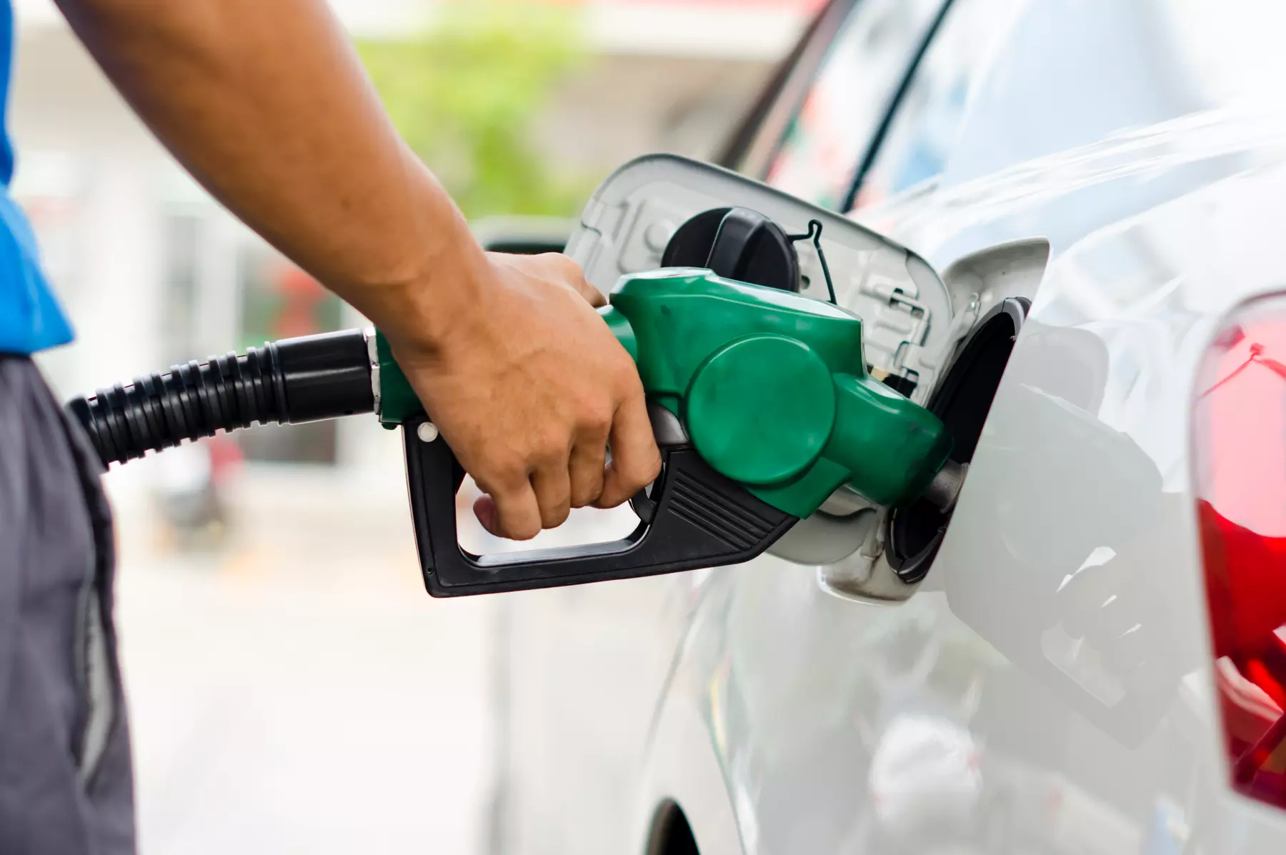 Choose Single or Family Plans for Reliable Fueling & Consistent Savings (Up to 40% Off)